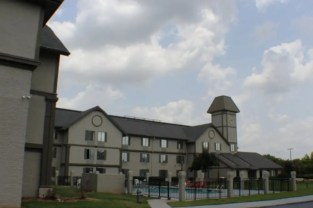 photo 1 of Araamda Inn Norcross