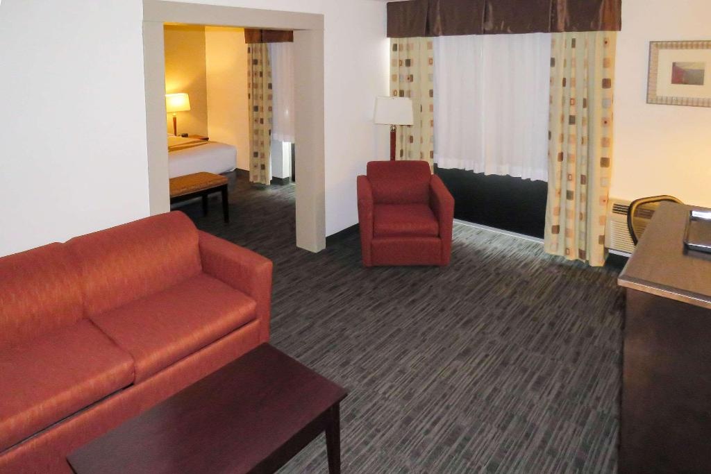 photo 1 of Comfort Inn & Suites Everett