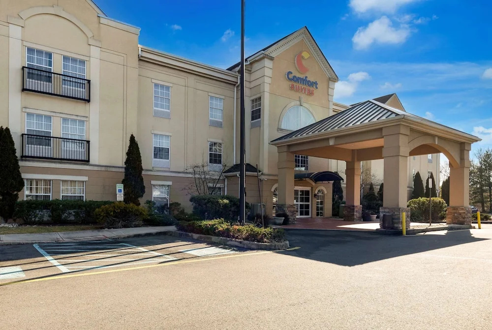 photo 1 of Comfort Suites