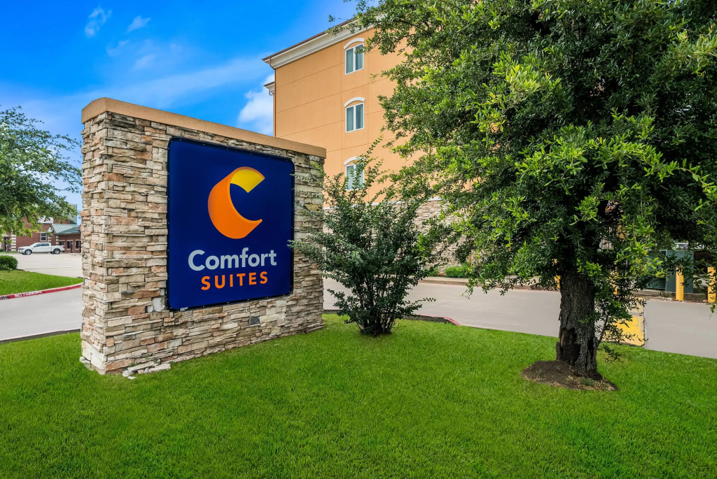 photo 1 of Comfort Suites Plano - Dallas North