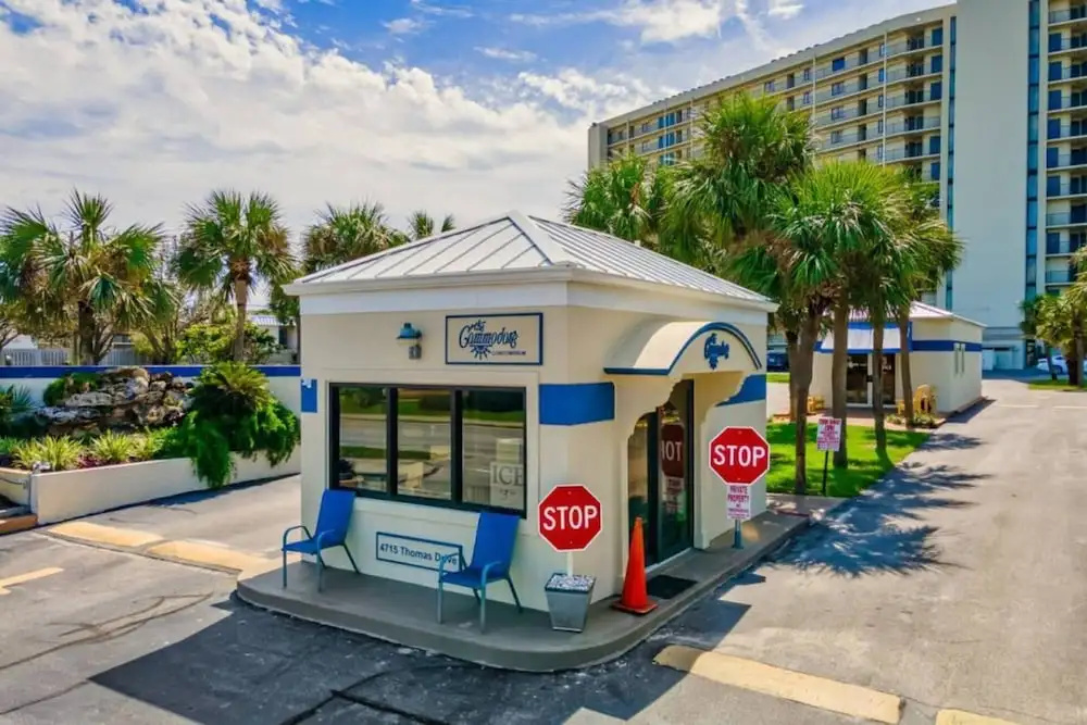 photo 1 of Commodore by iTrip Panama City Beach