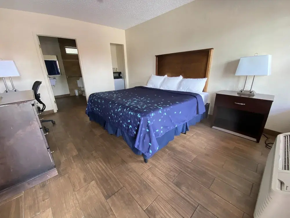 photo 1 of Coral Roc Motel