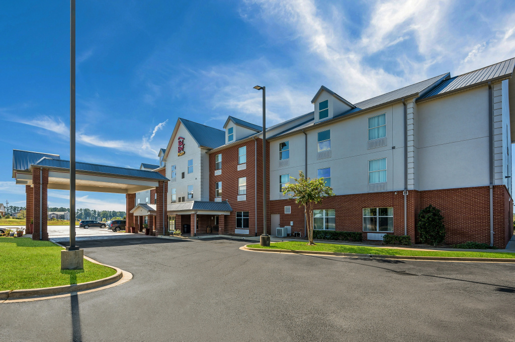 photo 1 of Red Roof Inn PLUS+ & Suites Birmingham - Bessemer