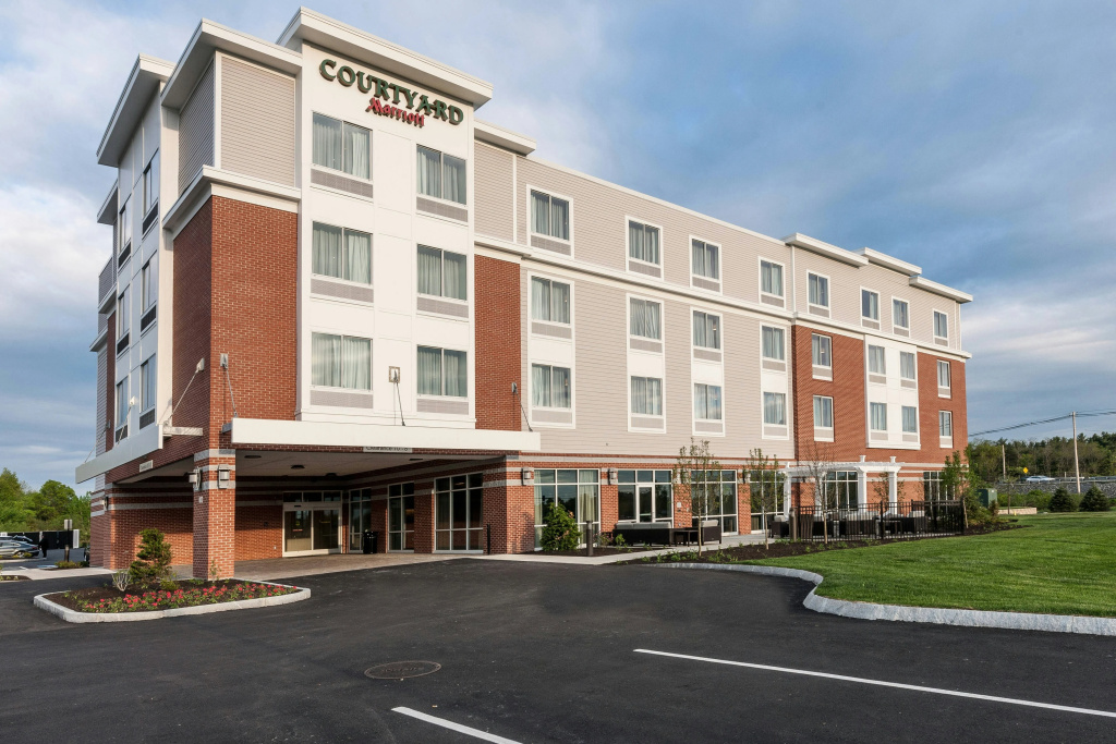 photo 1 of Courtyard by Marriott Boston Littleton