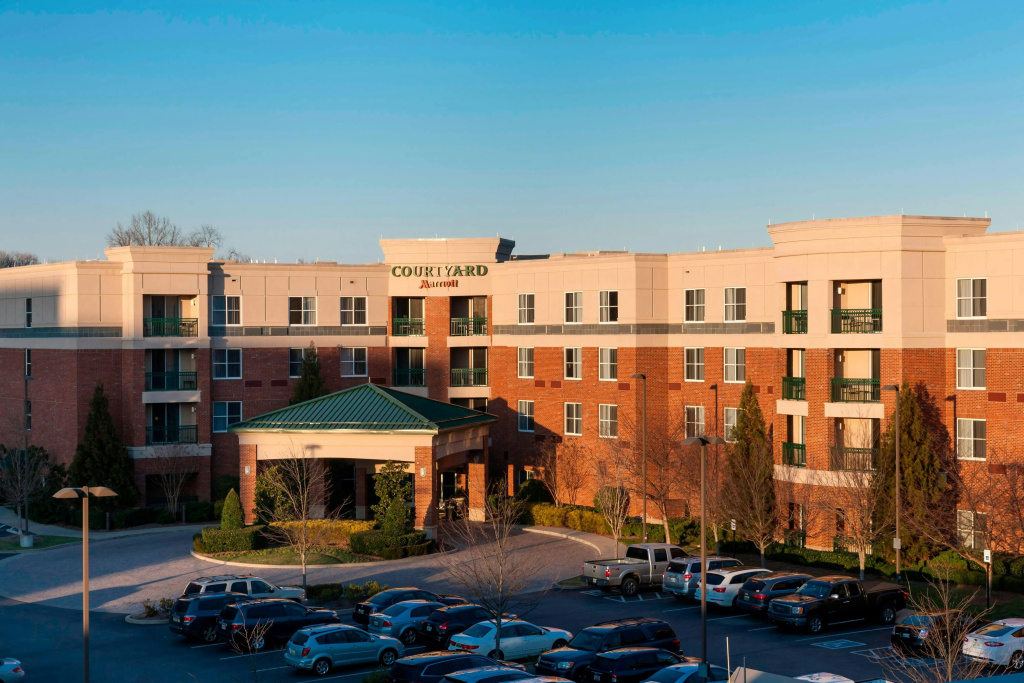 photo 1 of Courtyard by Marriott Franklin Cool Springs