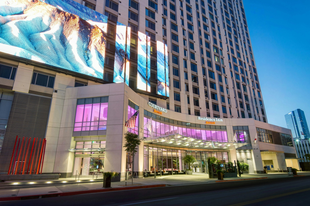 photo 1 of Courtyard Los Angeles L.A. LIVE