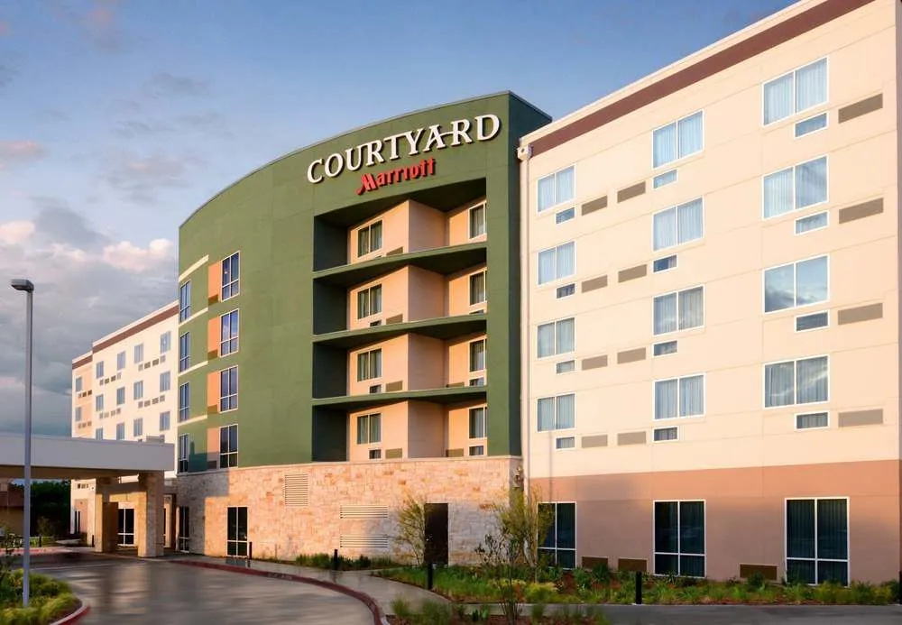 photo 1 of Courtyard Dallas Plano/the Colony
