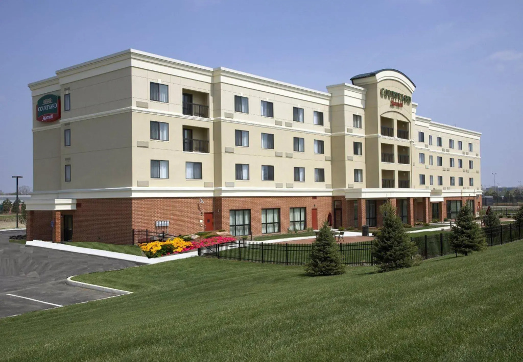 photo 1 of Courtyard by Marriott Dayton-University of Dayton
