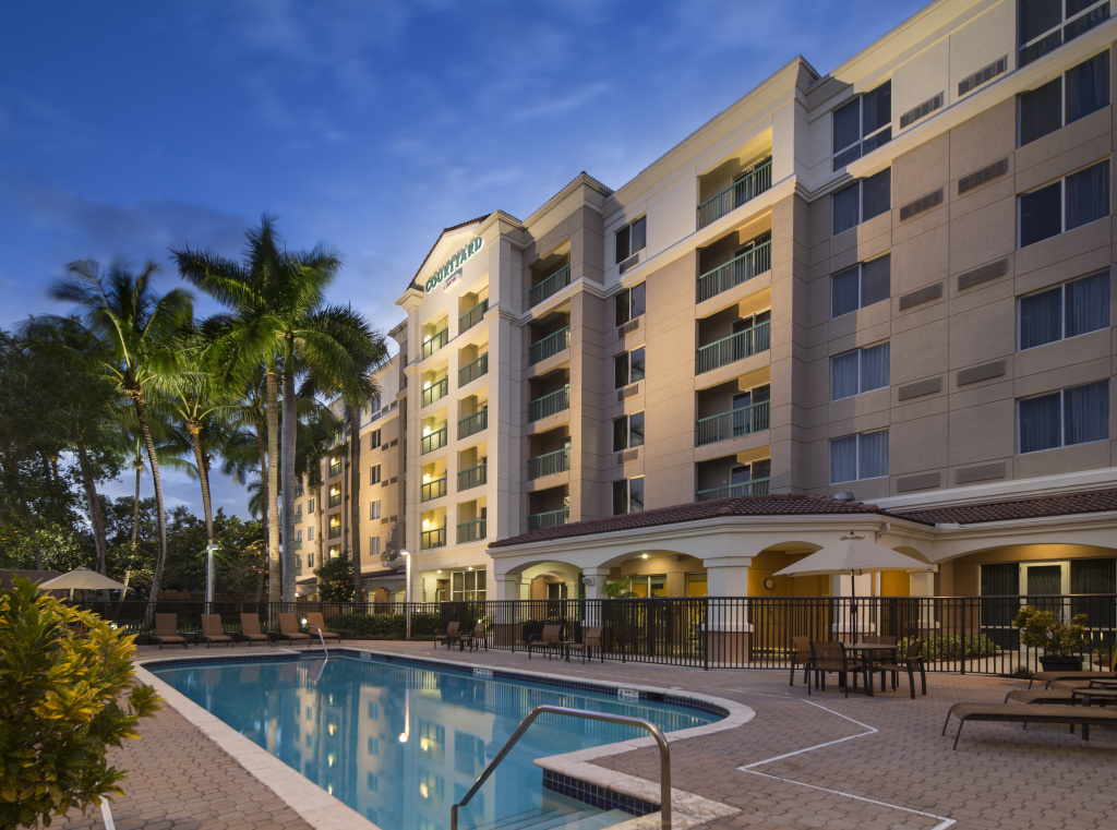 photo 1 of Courtyard Fort Lauderdale Weston