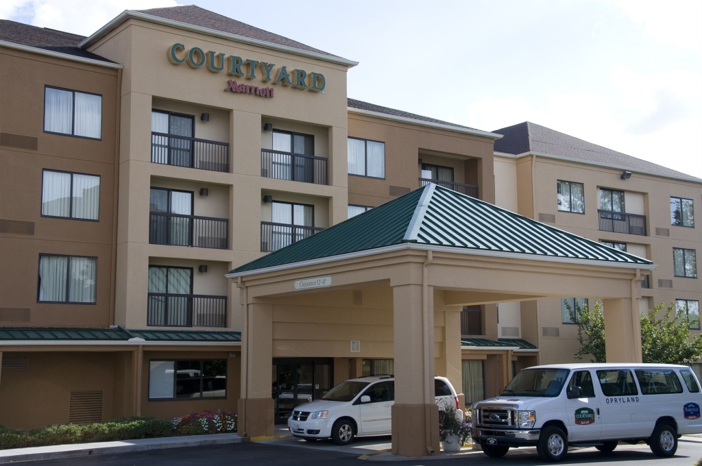 photo 1 of Courtyard by Marriott Nashville at Opryland