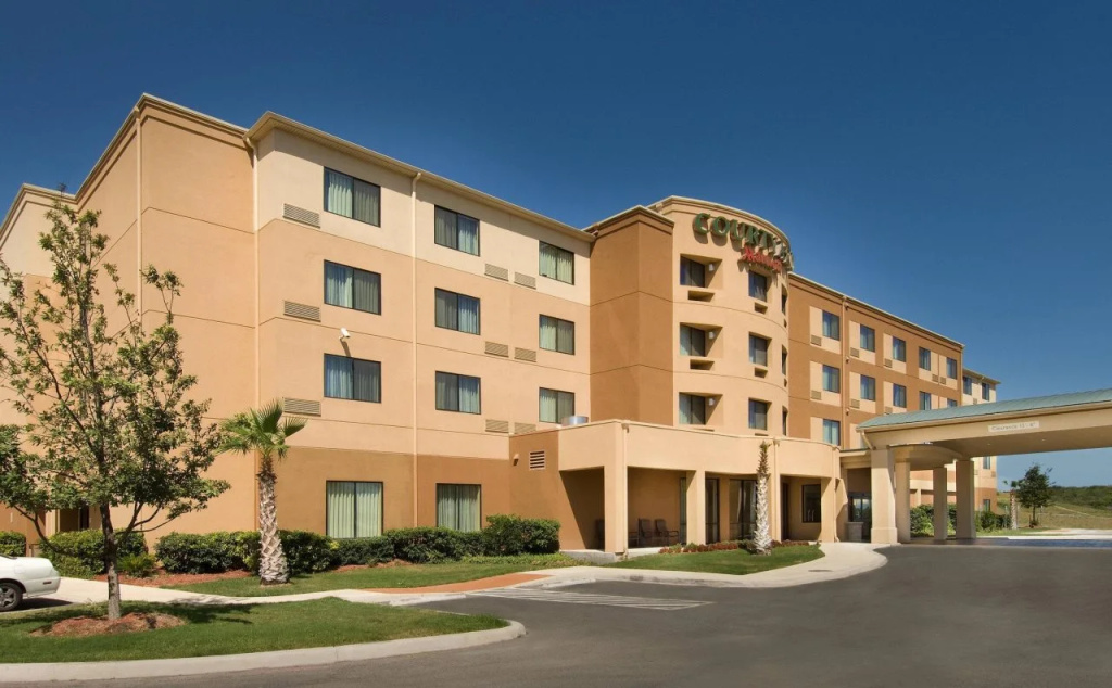 photo 1 of Courtyard San Antonio SeaWorld®/Lackland