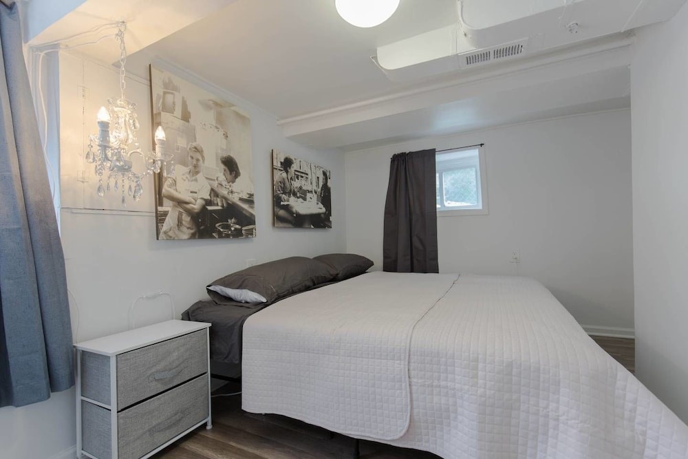 photo 1 of Cozy 1 BDR in Heart of Logan Square & Near Train