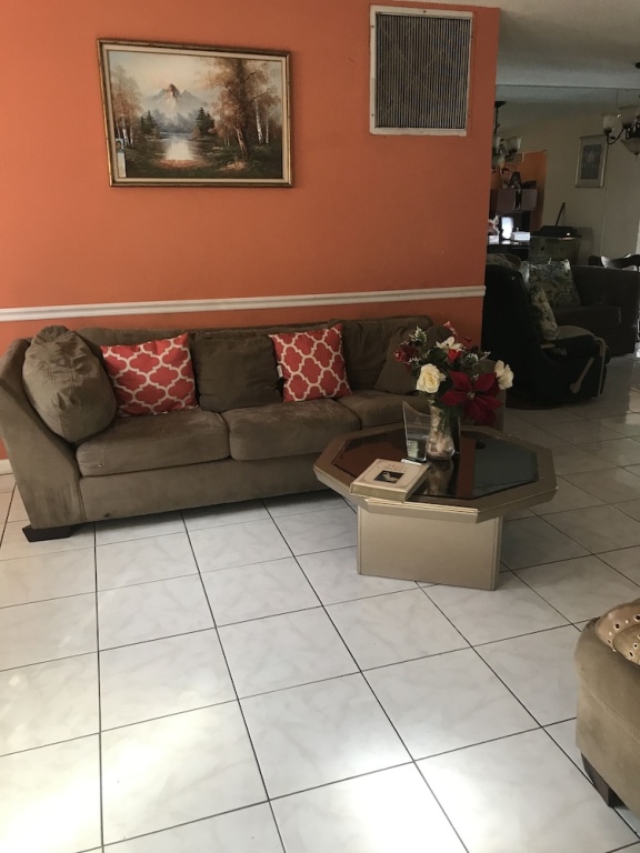 photo 1 of Cozy Guest House Florida Tamarac
