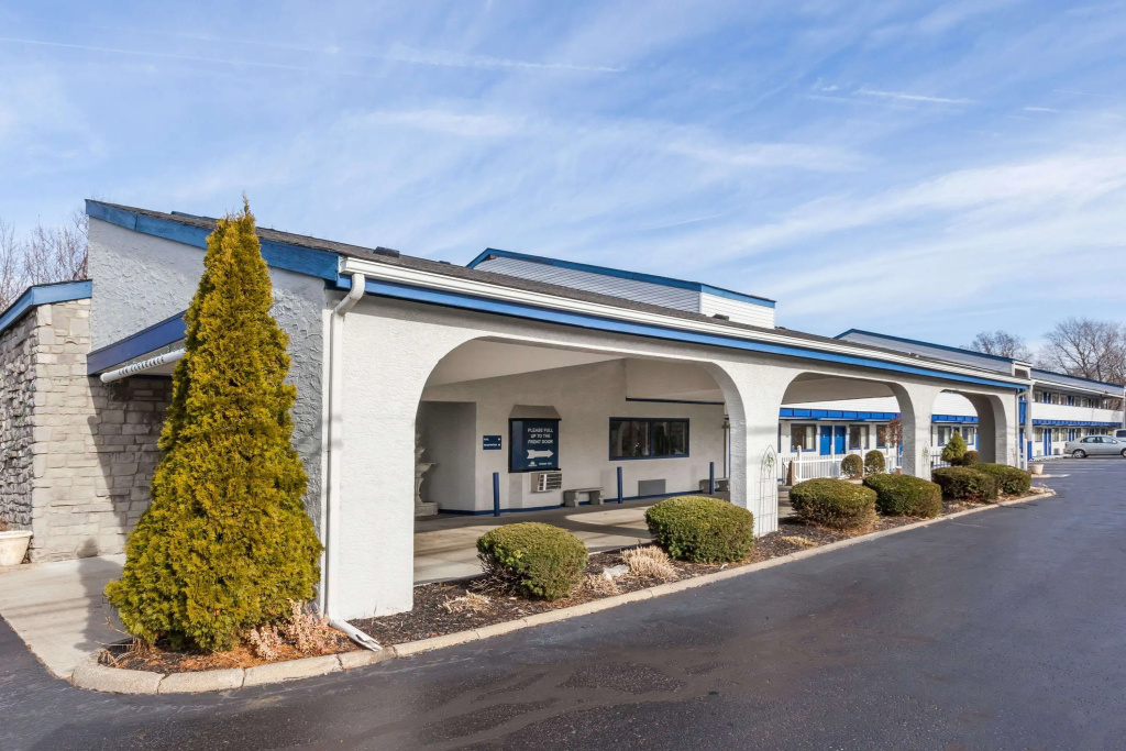 photo 1 of Days Inn by Wyndham Kent - Akron