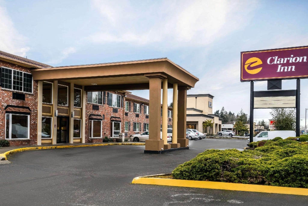 photo 1 of Clarion Inn near JBLM