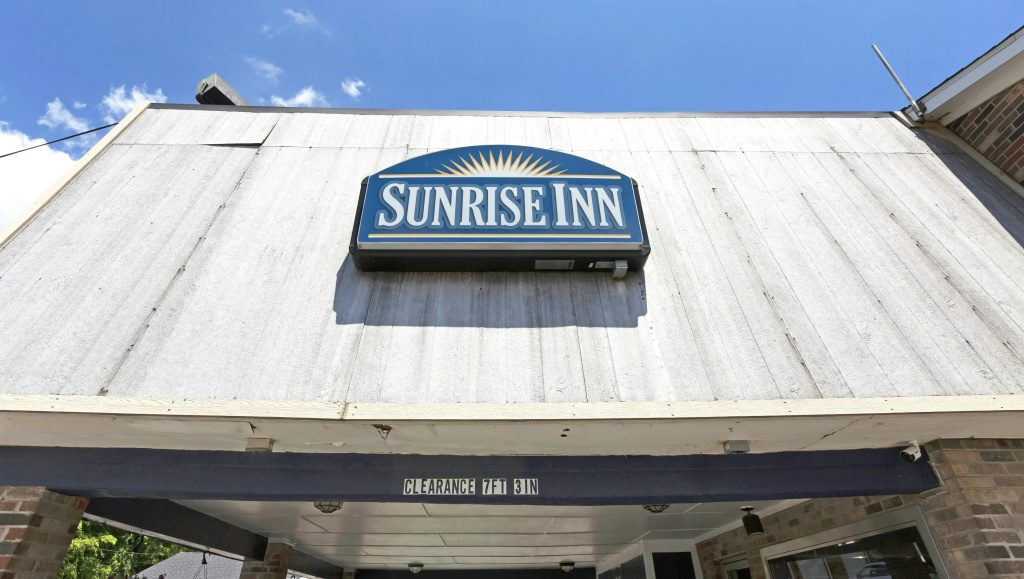 photo 1 of Days Inn Williamstown