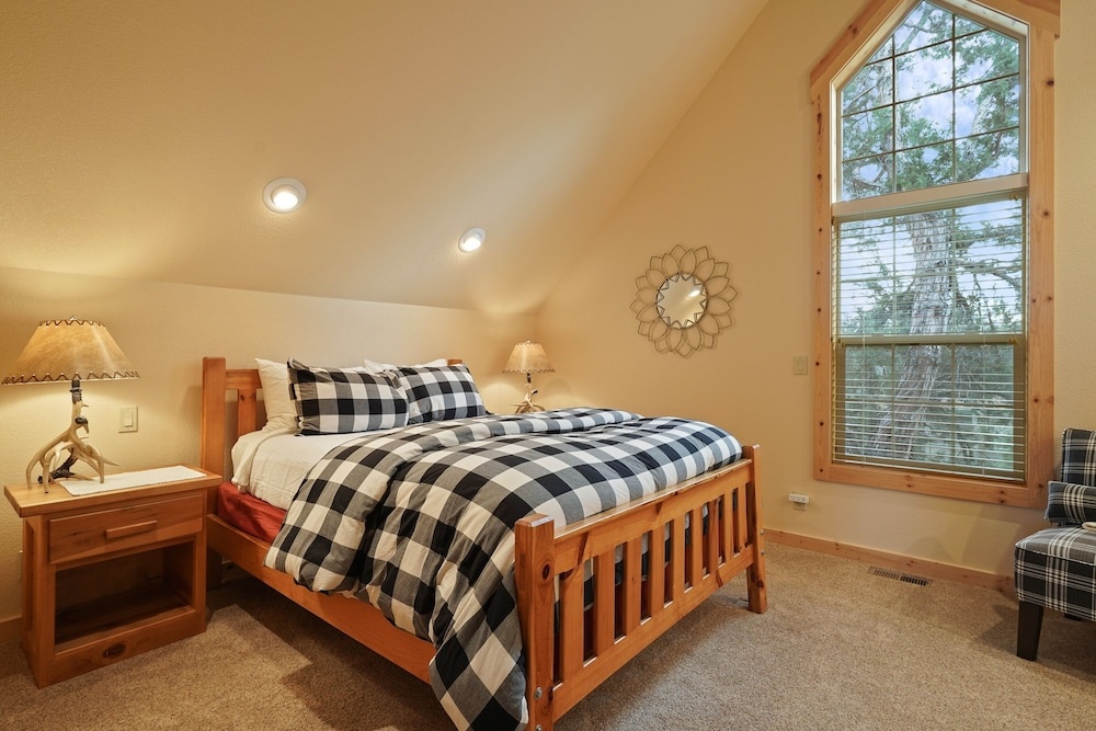 photo 1 of Deer Park Cabin 3 Bedroom Home by RedAwning