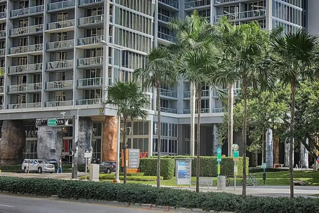 photo 1 of Deluxe 5 Star Condo Iconbrickell@25Th, Free Spa/Gym/Pool