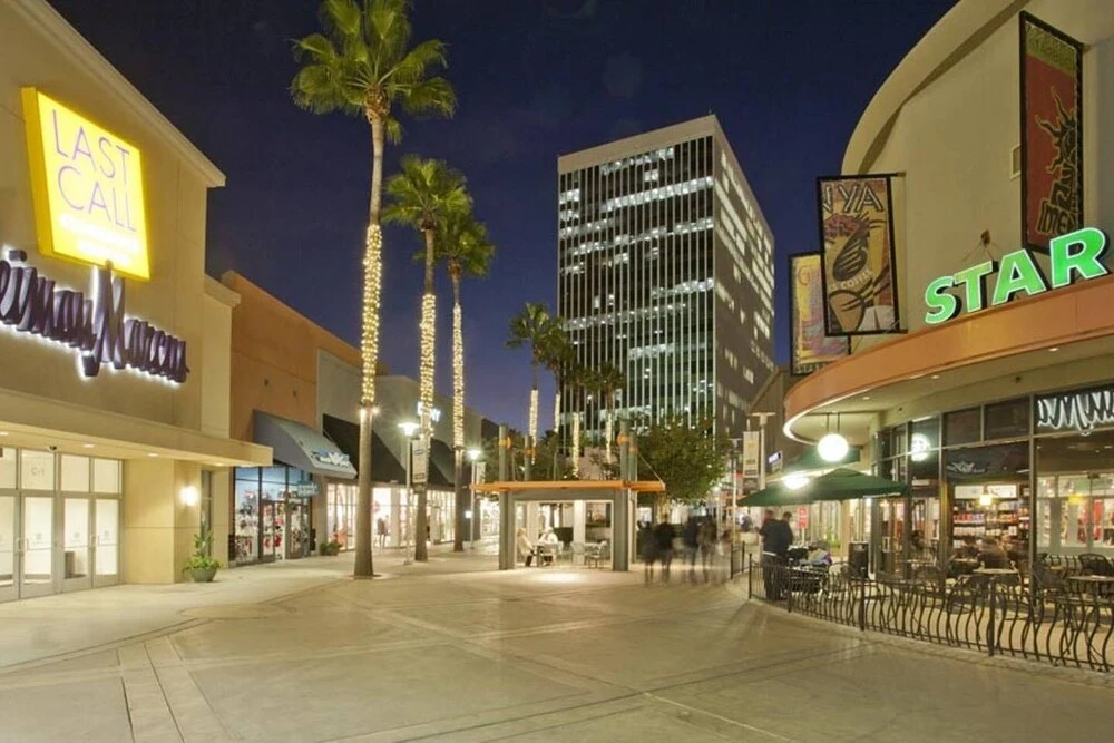 photo 1 of Disney's Gorgeous 1BR/1Bath with Free Parking! (R1)