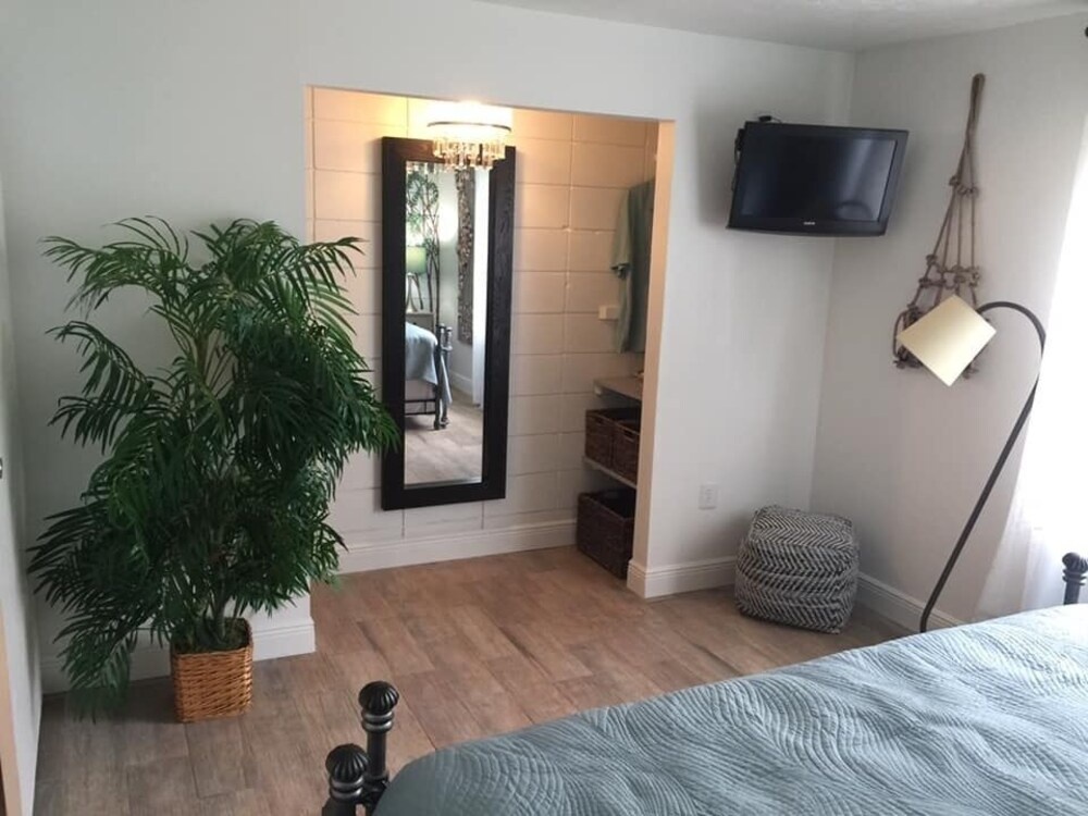 photo 1 of Dock Holiday- Steps From The Beach 1 Bedroom Apts