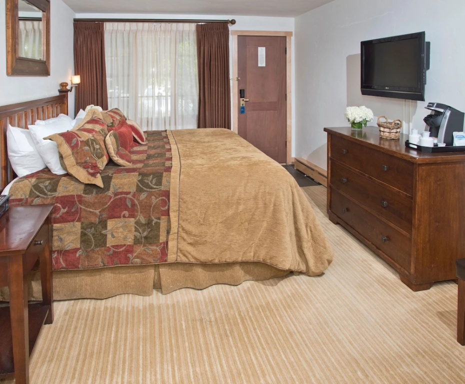 photo 1 of Two Bedroom at the Lodge At Vail by RedAwning