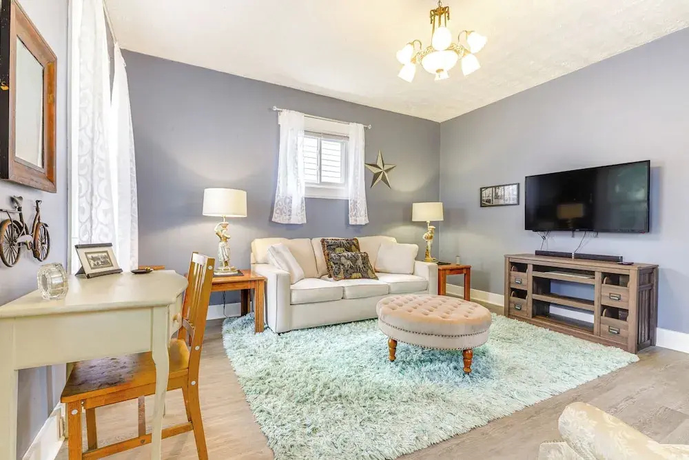 photo 1 of Dog-friendly Dayton Home: 1 Mi to Downtown!