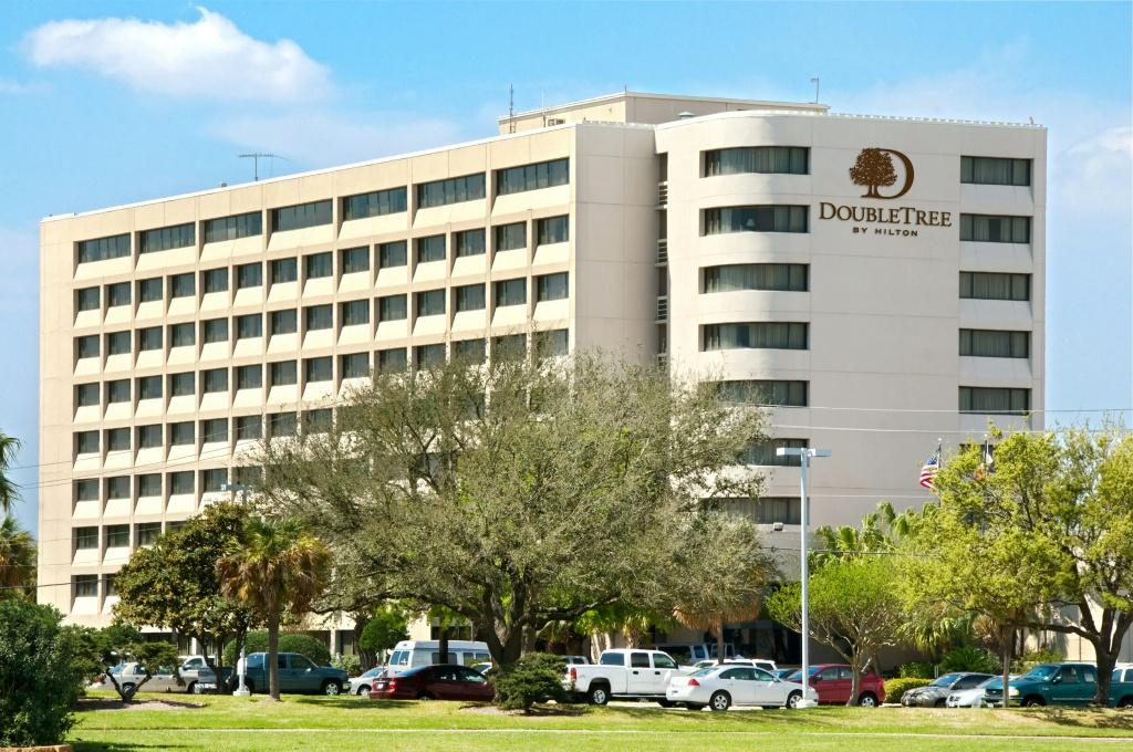 photo 1 of Doubletree by Hilton Houston Hobby Airport