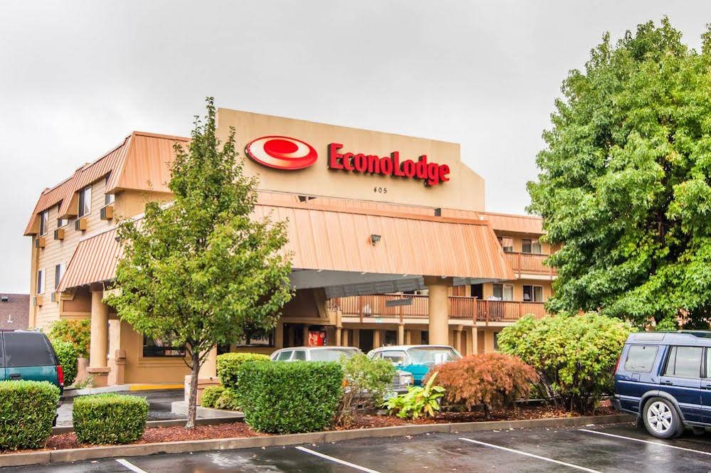 photo 1 of Econo Lodge Expo Center