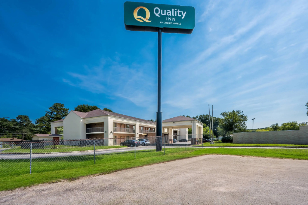photo 1 of Quality Inn Henderson I-85