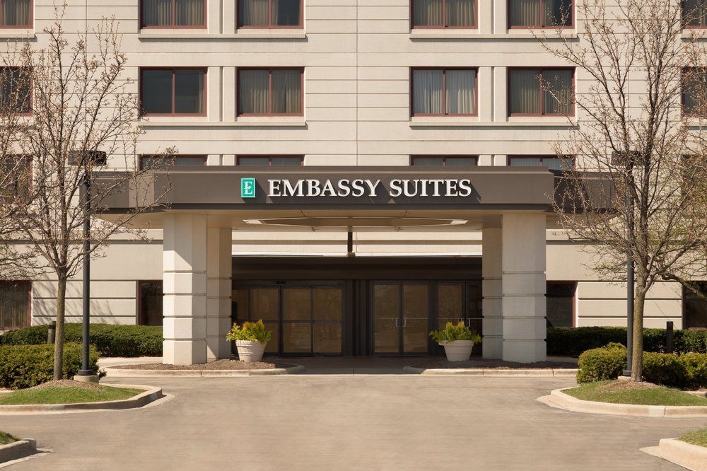 photo 1 of Embassy Suites by Hilton Chicago North Shore Deerfield