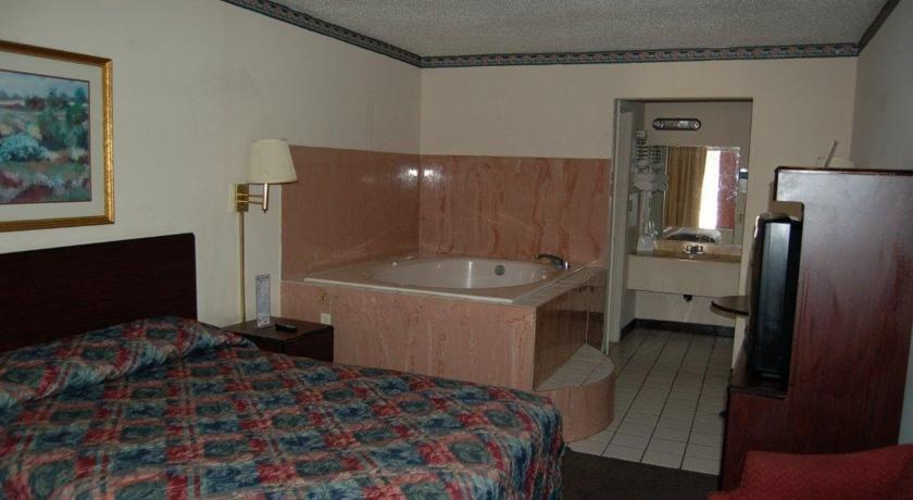 photo 1 of Extend A Suites Baton Rouge