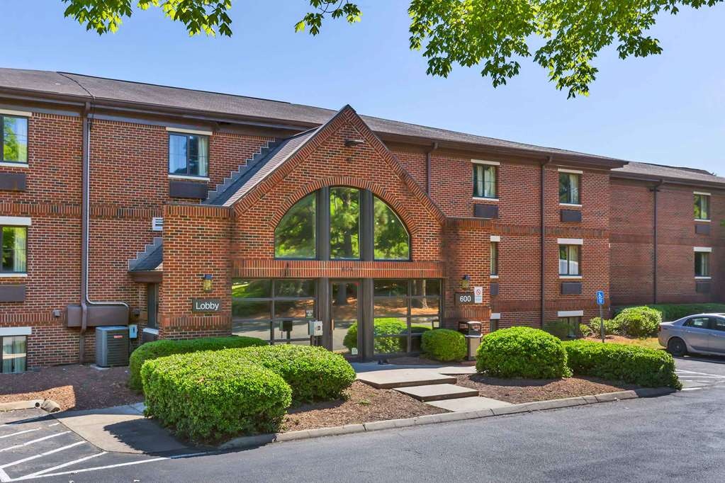 photo 1 of Extended Stay America Raleigh Cay Harrison Ave.