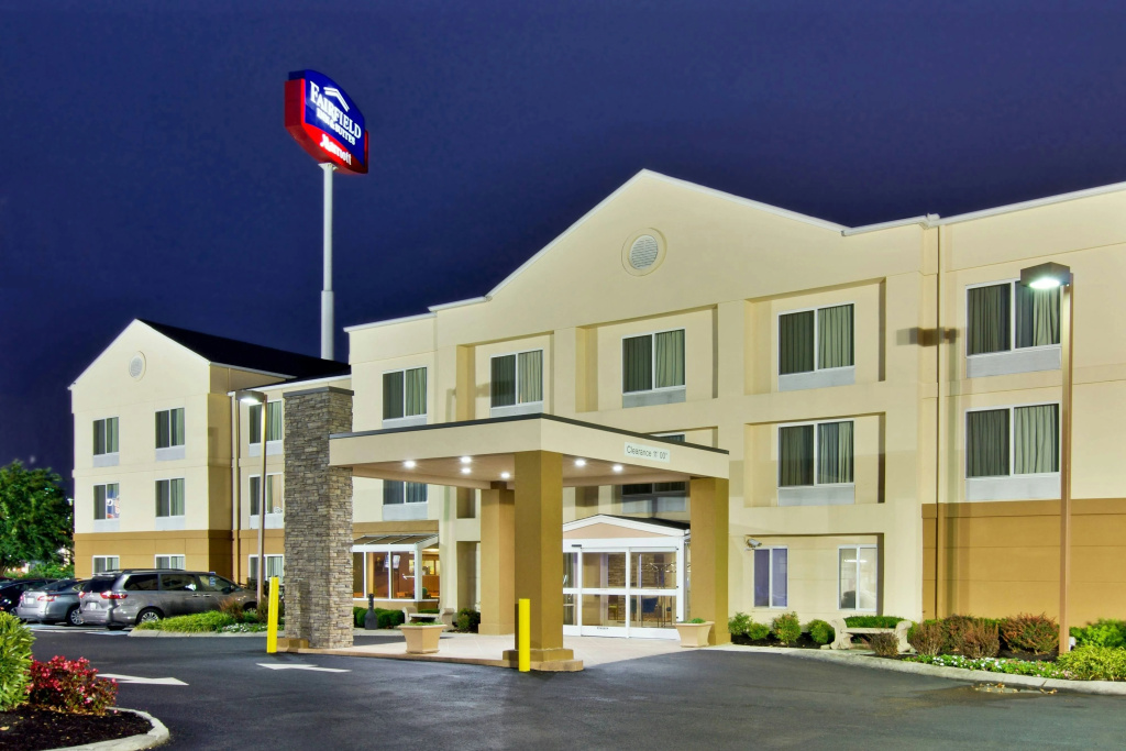 photo 1 of Fairfield Inn by Marriott Clarksville