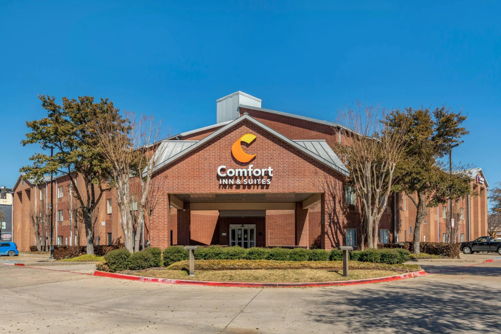 photo 1 of Comfort Inn & Suites North Dallas - Addison