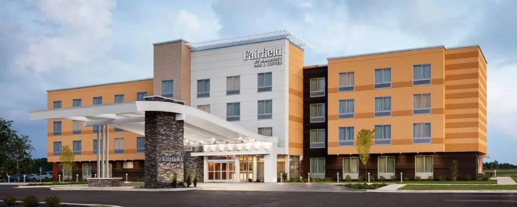 photo 1 of Fairfield Inn & Suites by Marriott Knoxville Clinton