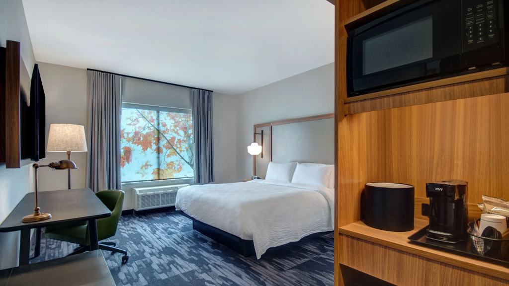 photo 1 of Fairfield by Marriott Inn & Suites Rochester Hills