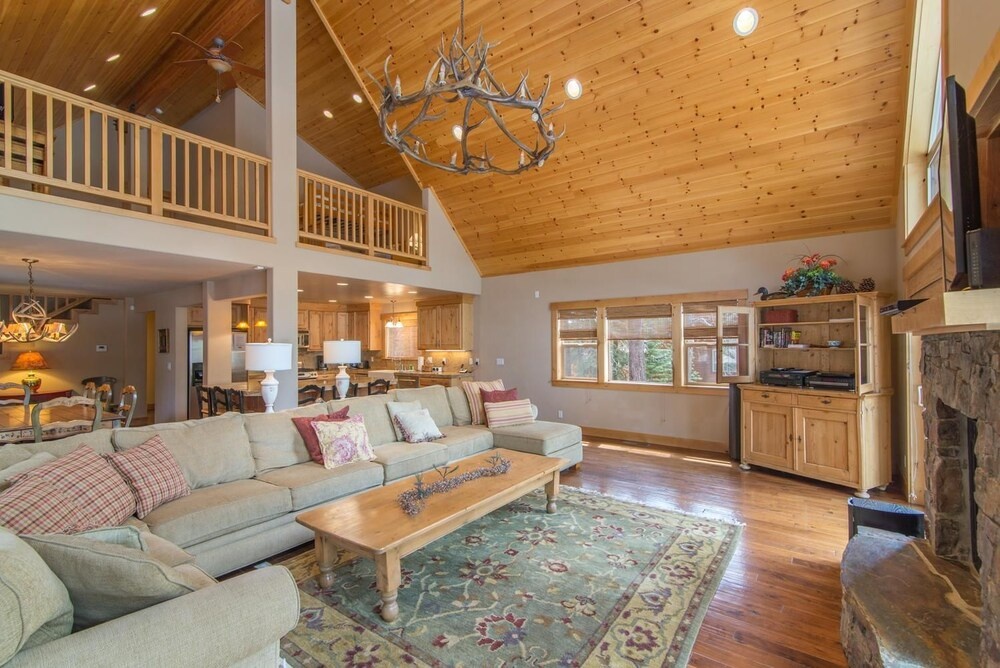 photo 1 of Falcon Point 3 Bedroom Holiday Home By Tahoe Truckee