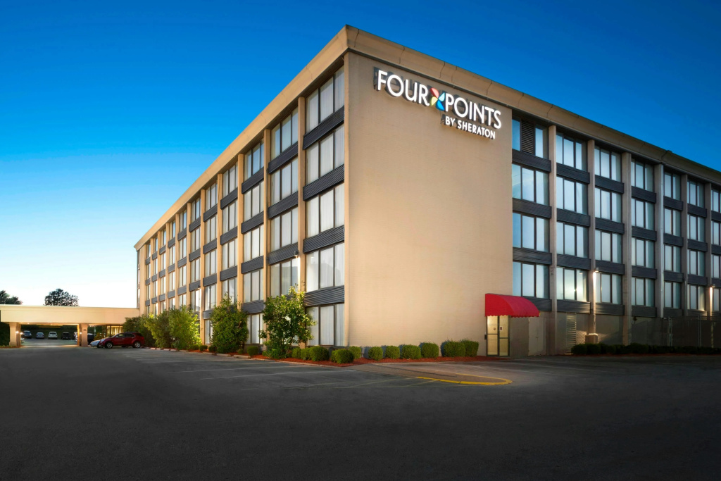 photo 1 of Four Points by Sheraton Kansas City Airport