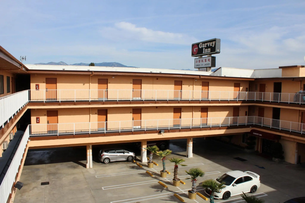 photo 1 of Garvey Inn Hotel - 小台北酒店, Monterey Park