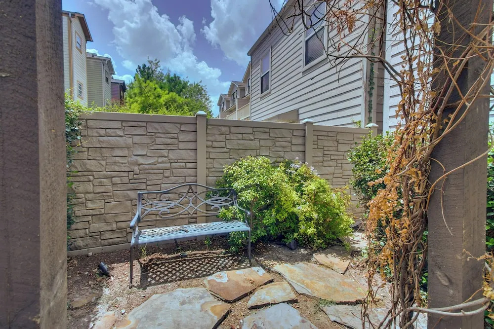 photo 1 of Spacious Houston Heights Home < 6 Mi to Downtown!