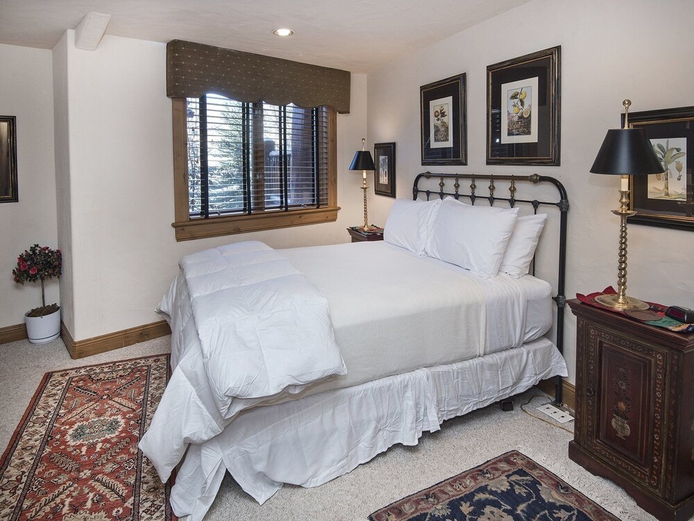 photo 1 of Greenhill Court Vacation Home