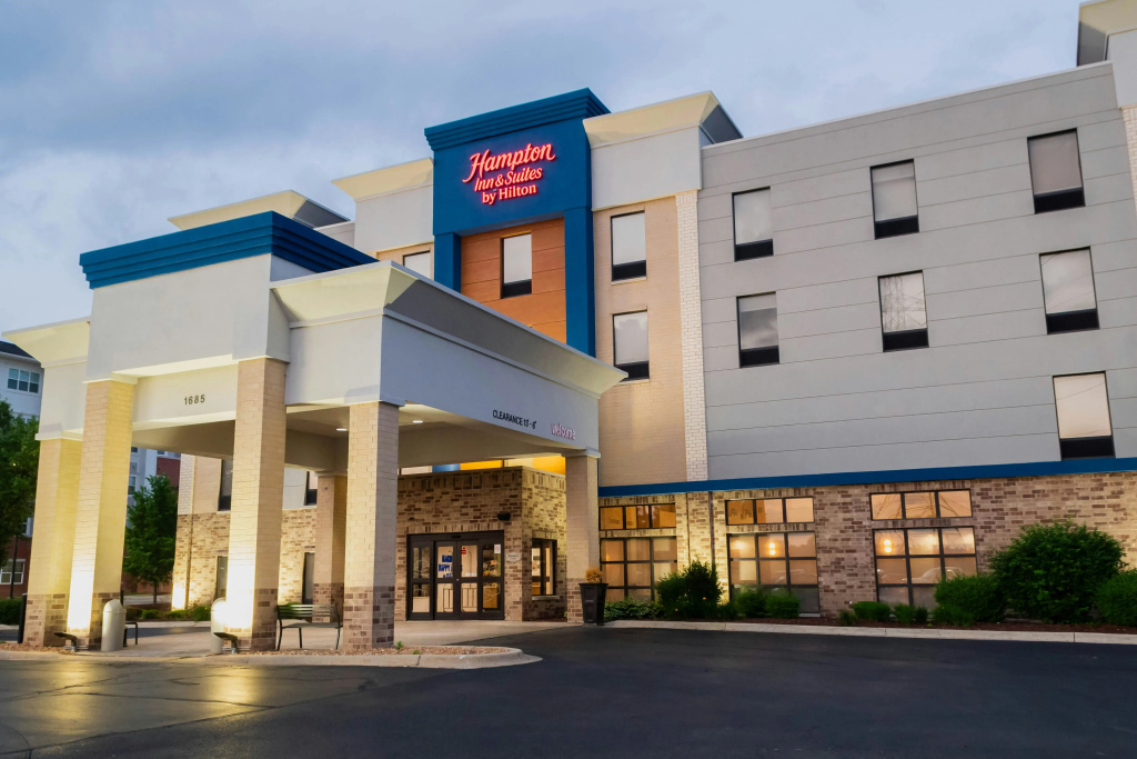 photo 1 of Hampton Inn & Suites Addison