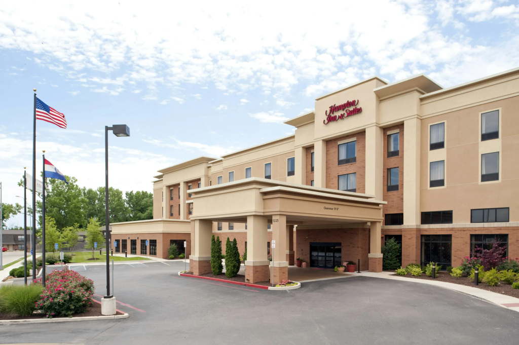 photo 1 of Hampton Inn & Suites Columbia at University