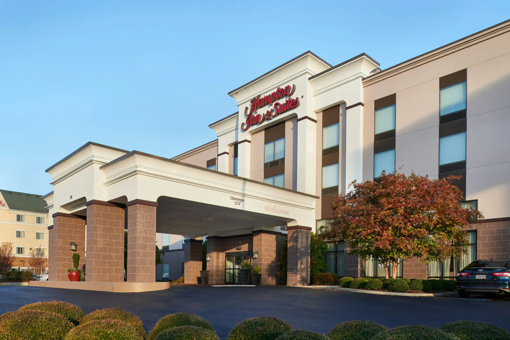 photo 1 of Hampton Inn & Suites Oxford Anniston