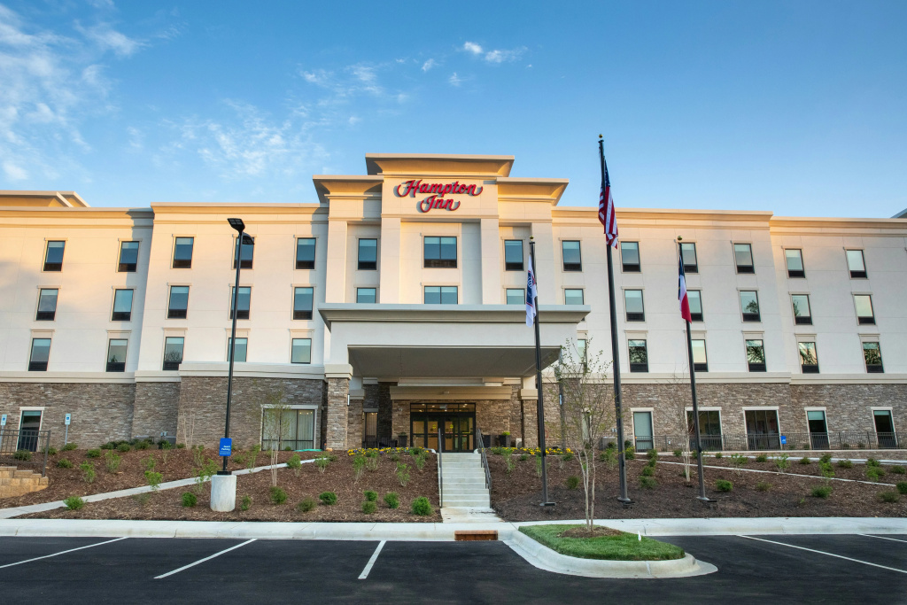 photo 1 of Hampton Inn Black Mountain