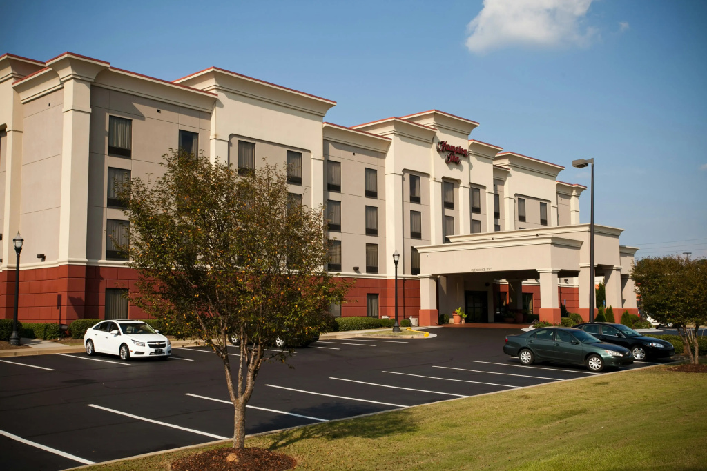 photo 1 of Hampton Inn Carrollton