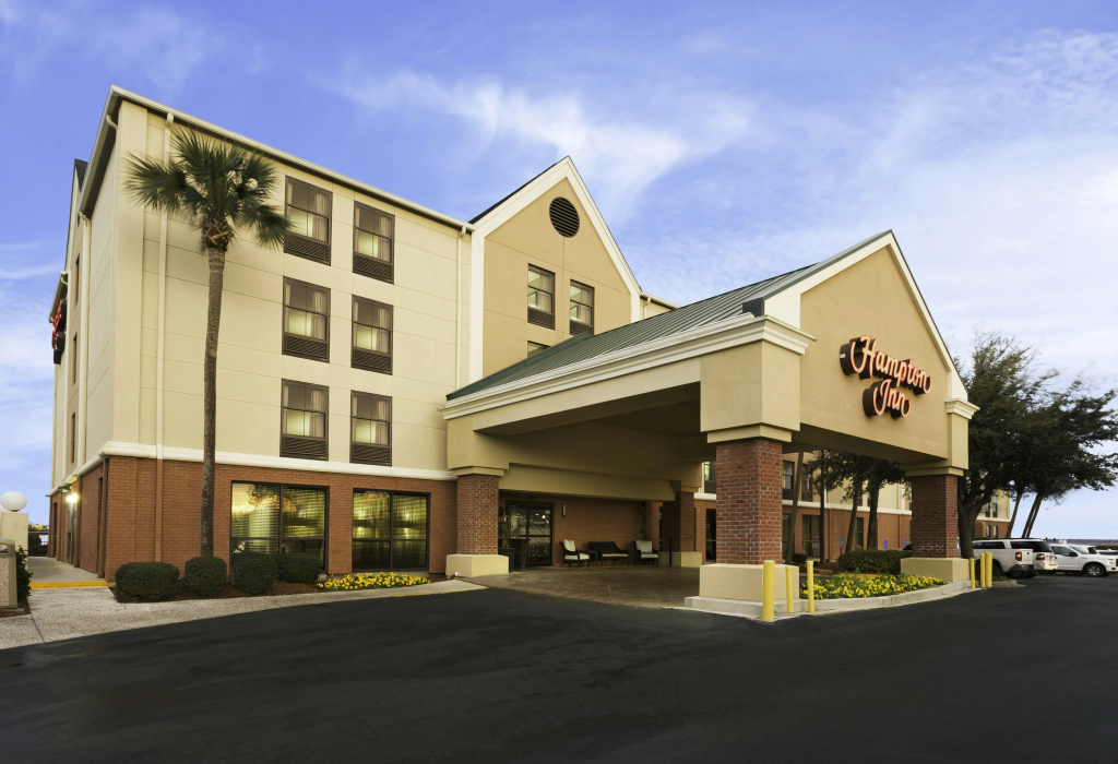 photo 1 of Hampton Inn Georgetown-Marina