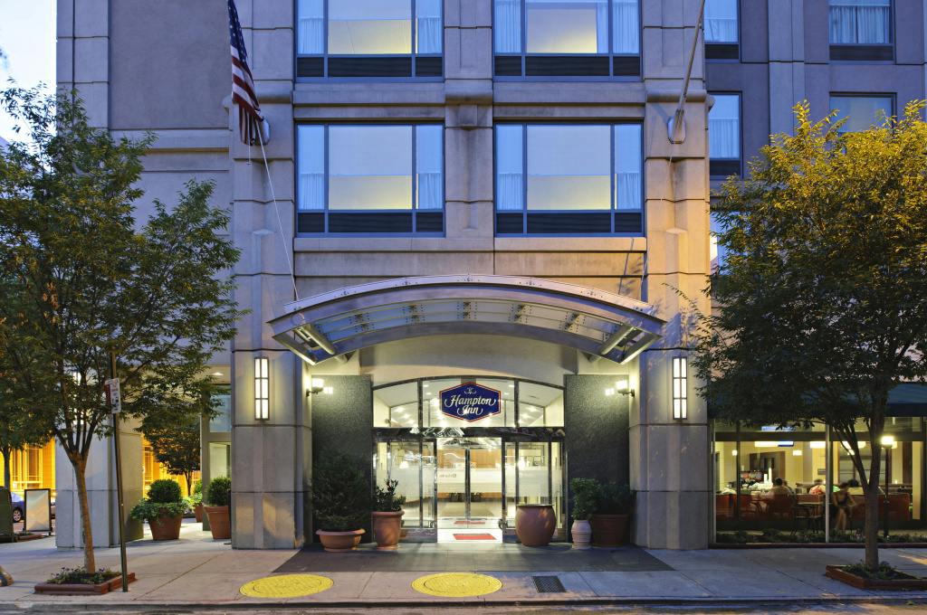 photo 1 of Hampton Inn Philadelphia Center City-Convention Center