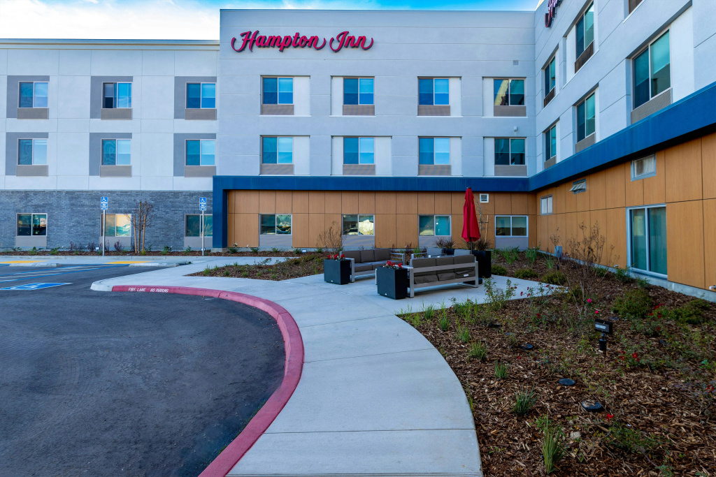 photo 1 of Hampton Inn Selma, Ca