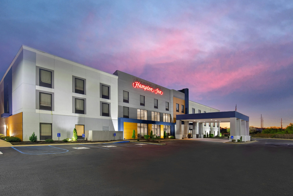 photo 1 of Hampton Inn Selma